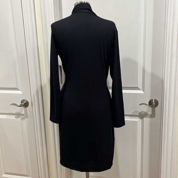 New! Athleta Wind Down Sleep Robe Size Medium Black NWT - Picture 8 of 16